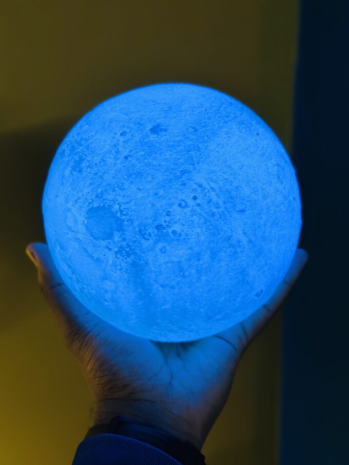 Rechargeable 3D Moon Lamp With Remote -18 CM