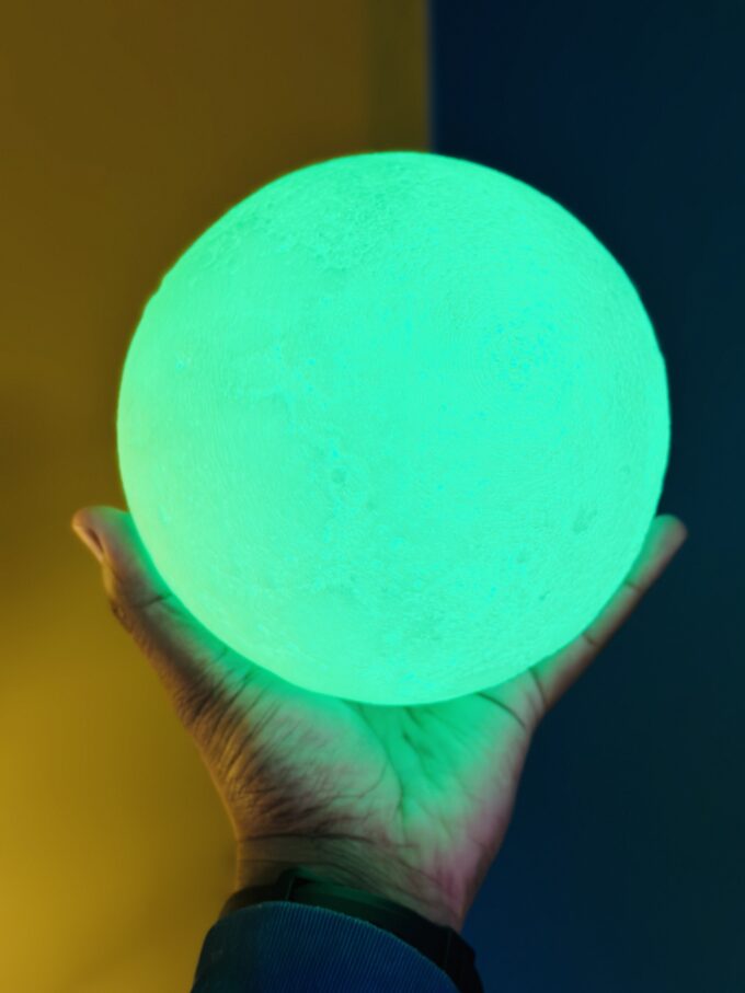 Rechargeable 3D Moon Lamp With Remote -18 CM